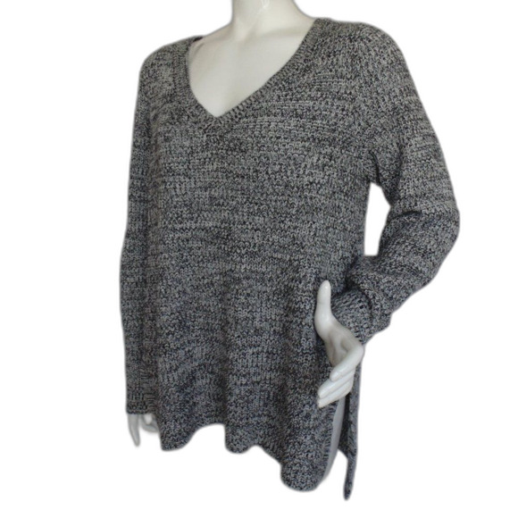 TORRID Sweater, 2/2X, Grey Mottled, V-neck, Long sleeves, Acrylic, Washable - Picture 3 of 14